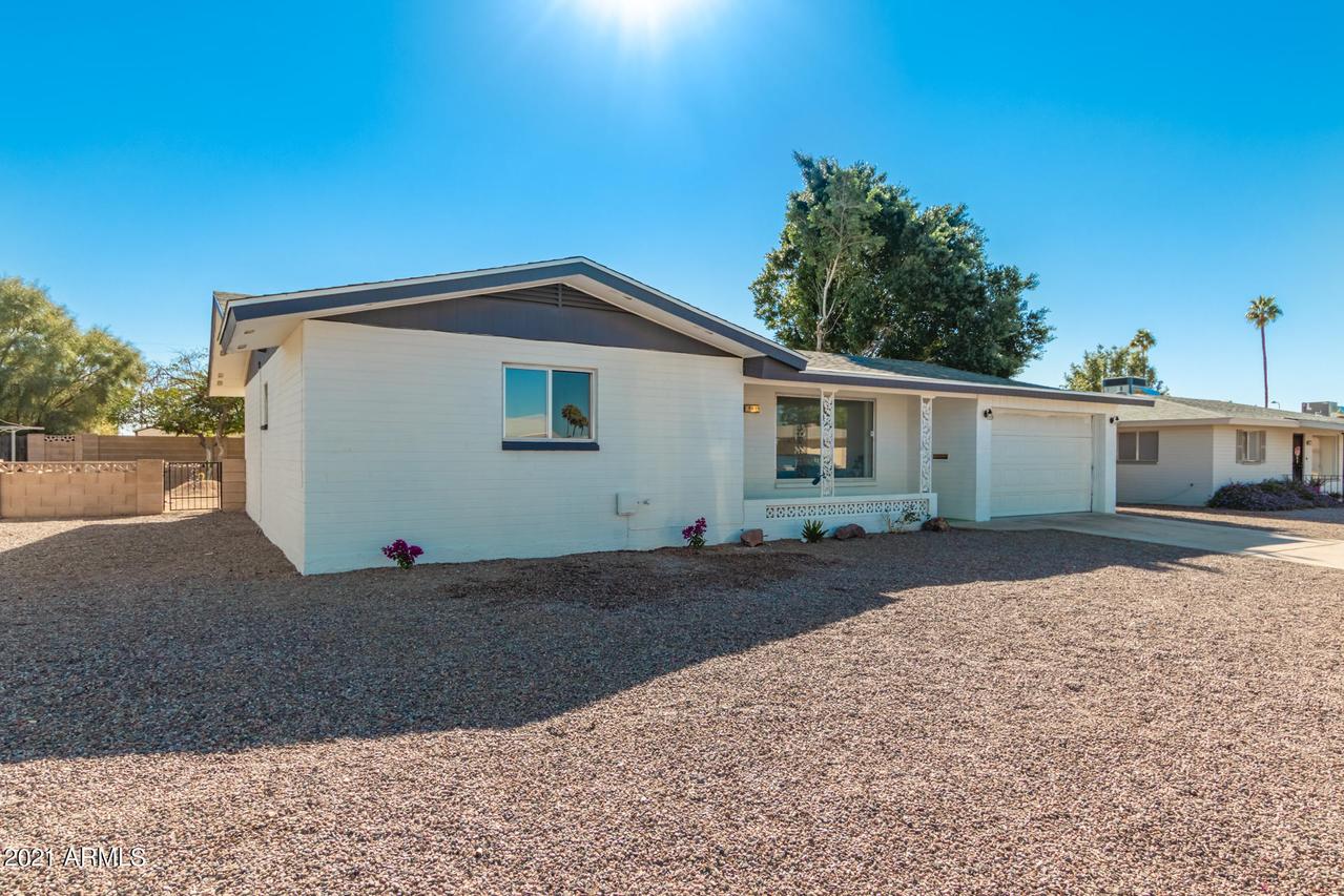 5619 E Dallas St., Mesa, AZ 85205