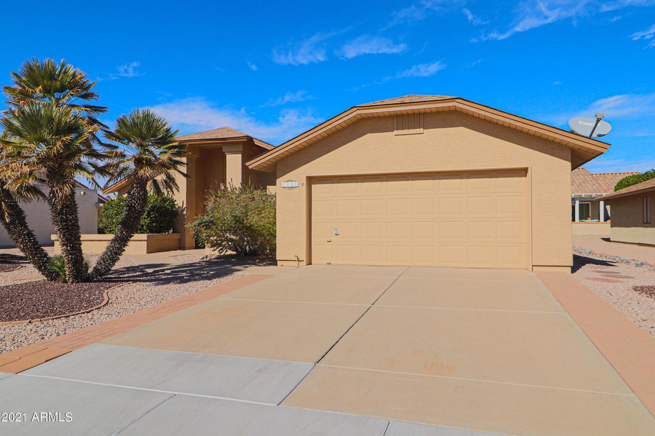 2668 Leisure World, Mesa, AZ 85206