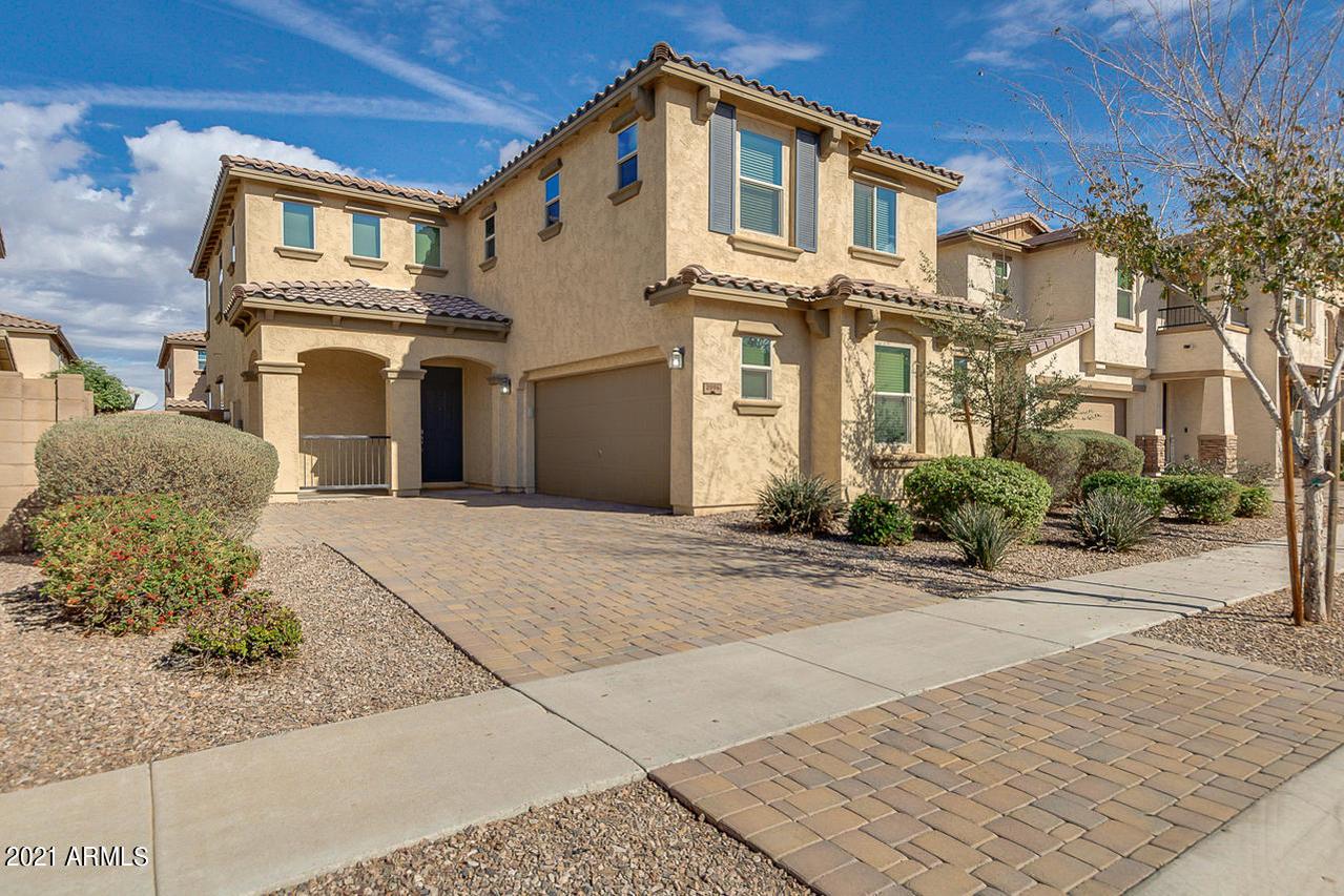 2994 E Shannon St., Gilbert, AZ 85295