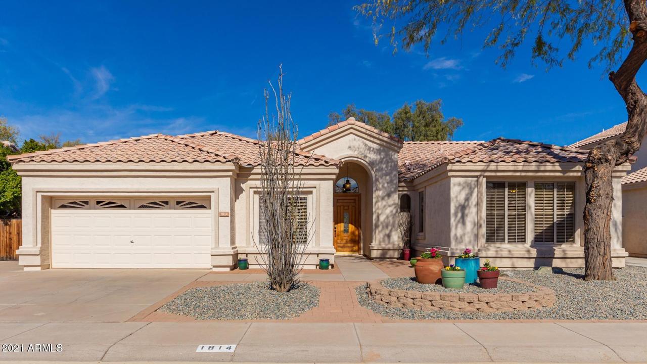 1814 W Oriole Way, Chandler, AZ 85286