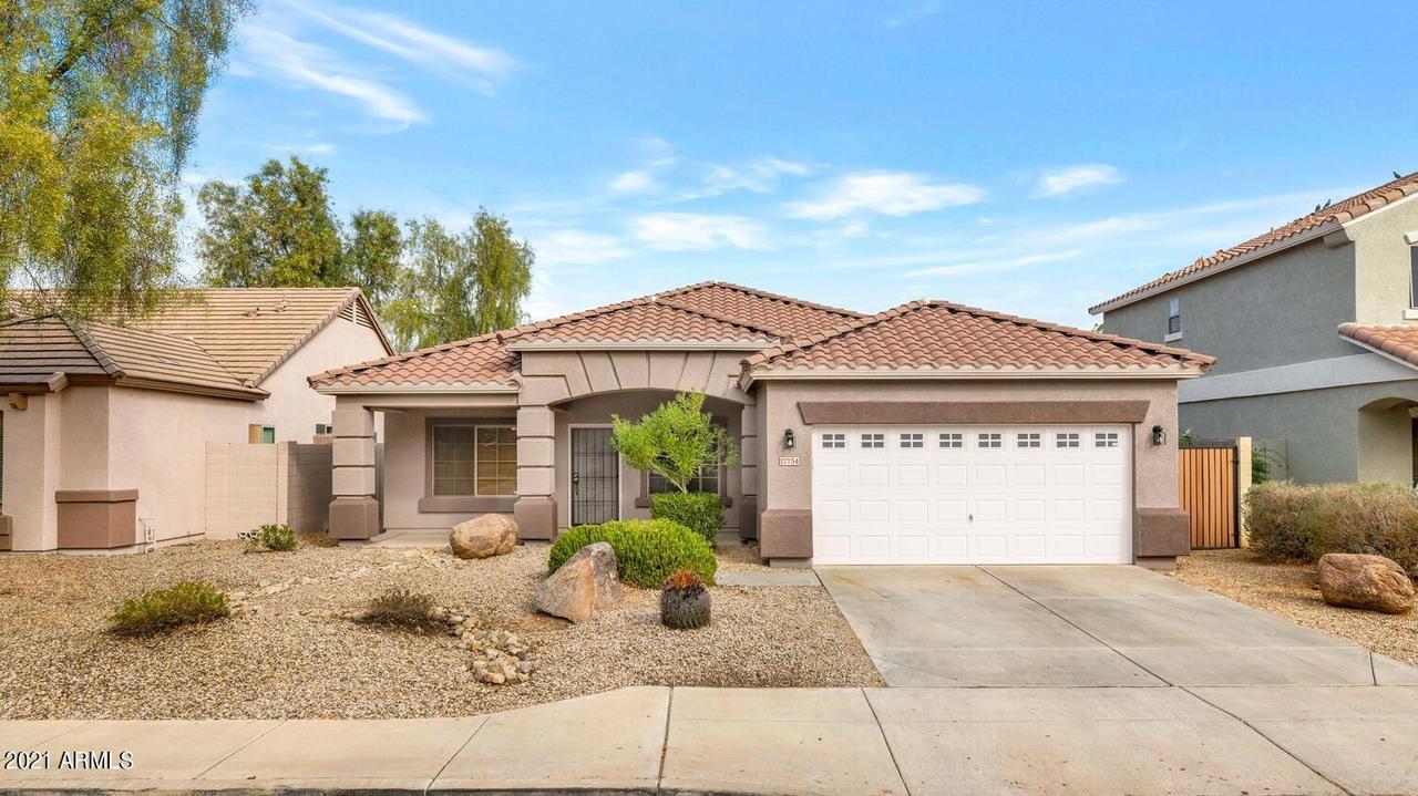 17754 W Caribbean Ln., Surprise, AZ 85388