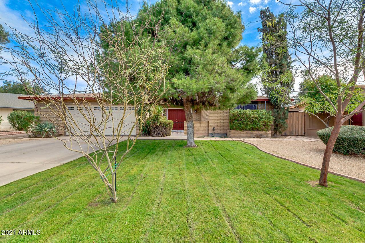 1811 S Paseo Loma Cir., Mesa, AZ 85202