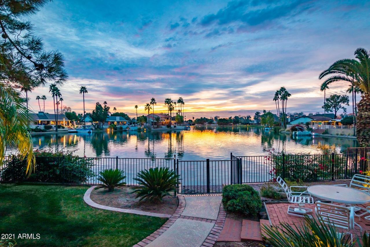 2426 S Catarina, Mesa, AZ 85202