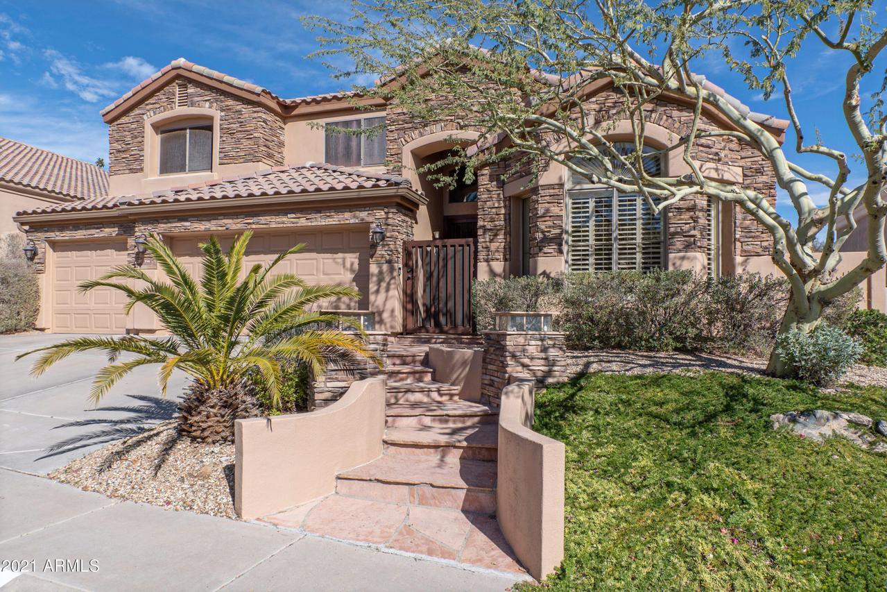 714 E Brookwood Ct., Phoenix, AZ 85048