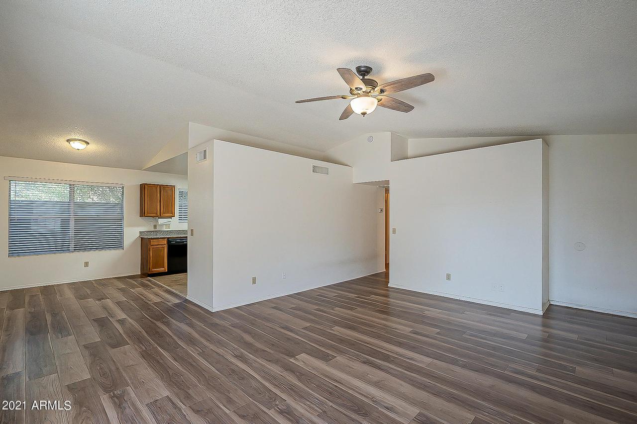 1001 E Marco Polo Rd., Phoenix, AZ 85024