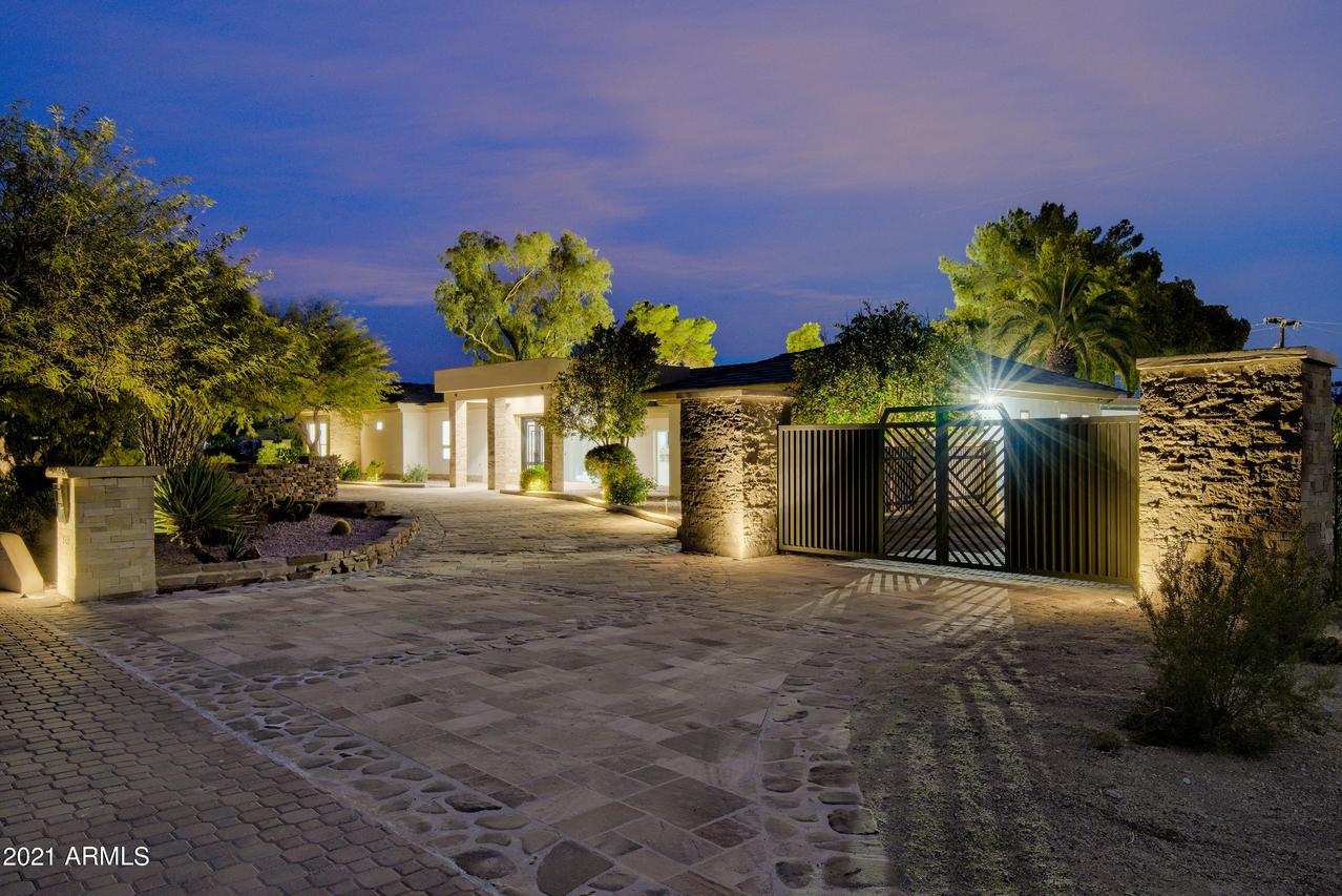 8139 E Desert Cove Ave., Scottsdale, AZ 85260