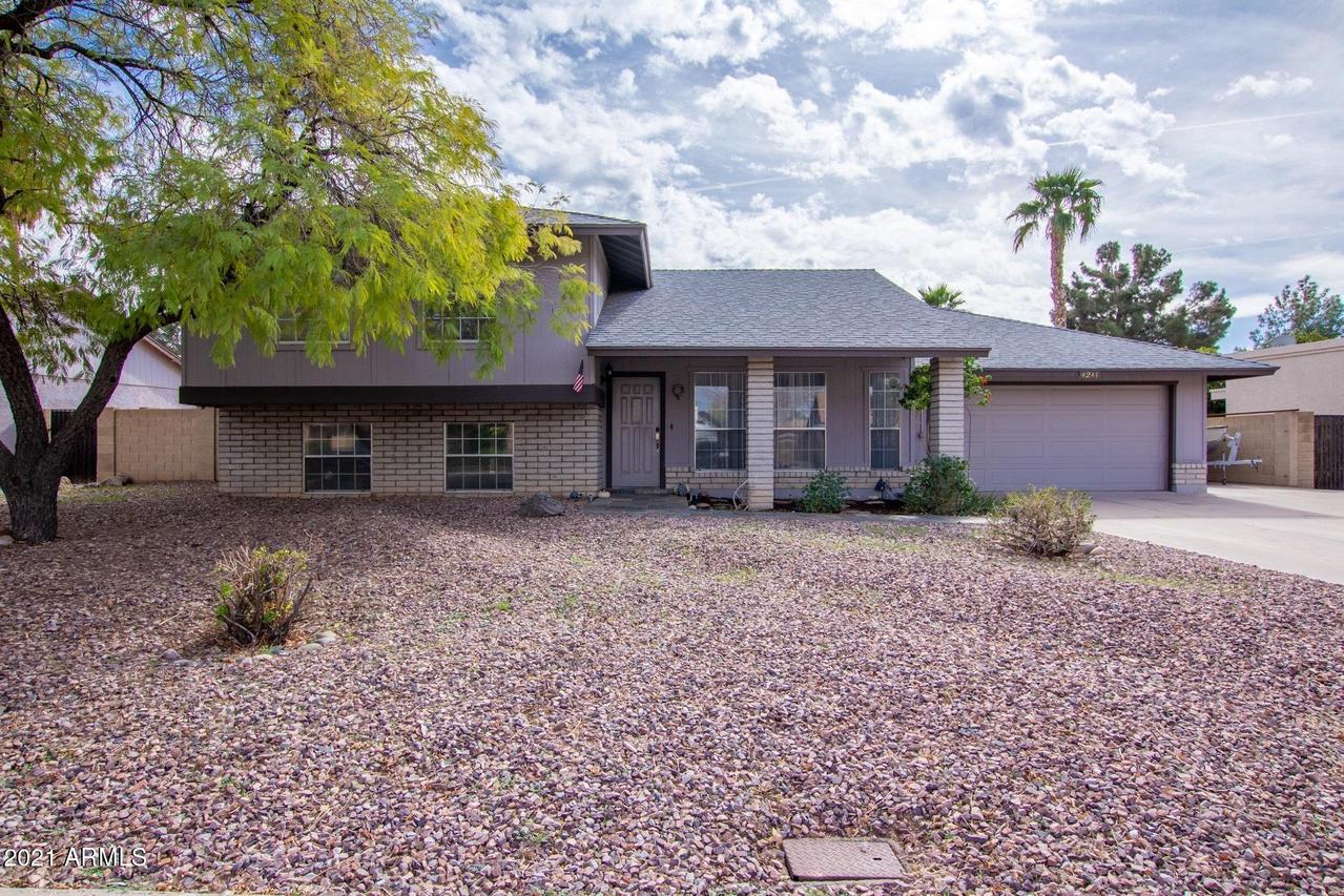 4241 E Des Moines St., Mesa, AZ 85205