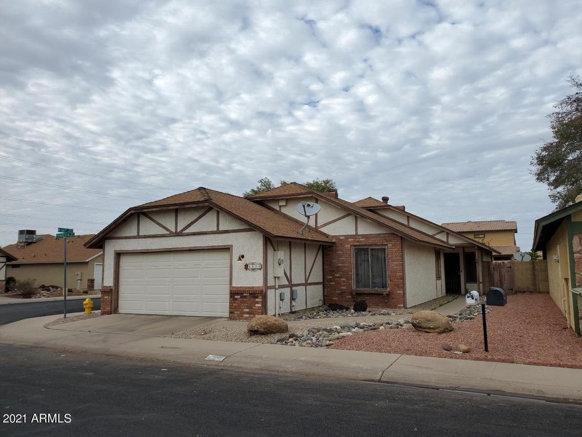 6630 W Poinsettia Dr., Glendale, AZ 85304