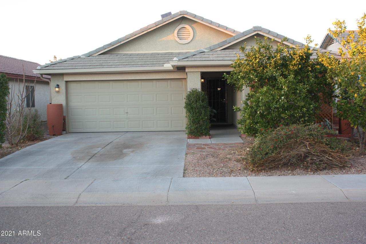 2732 W Grenadine Rd., Phoenix, AZ 85041