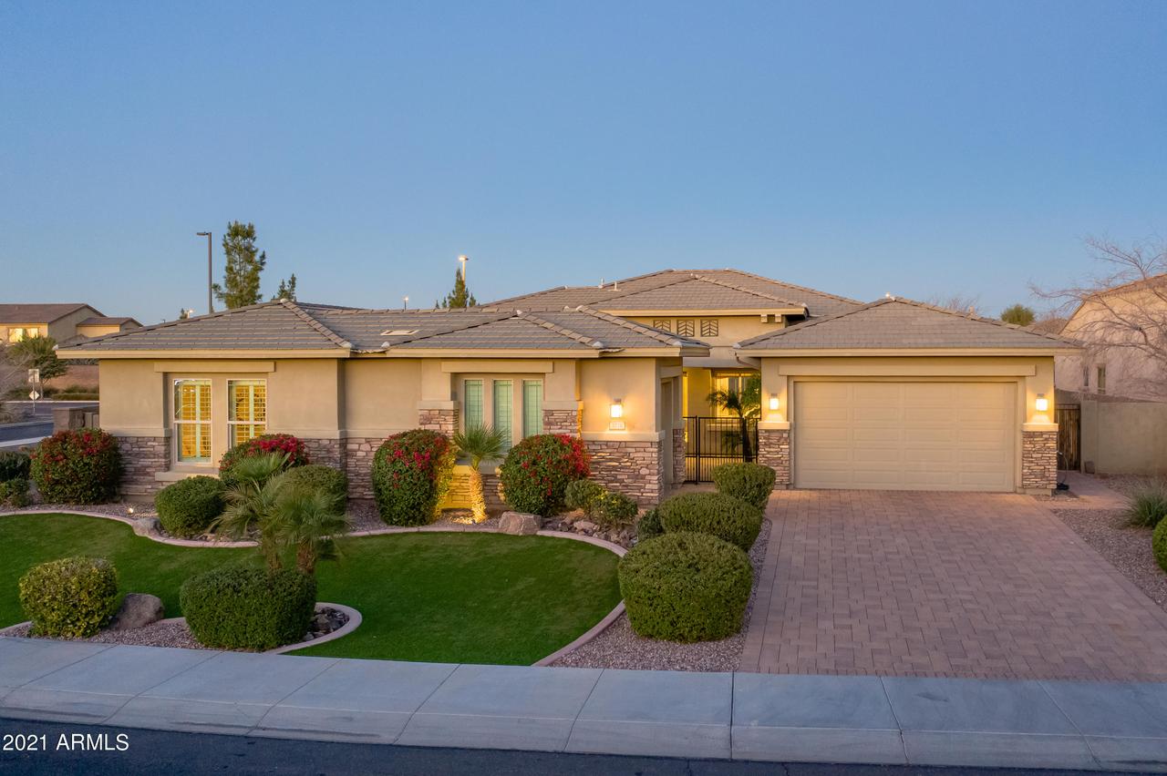 3778 E Chestnut Ln., Gilbert, AZ 85298