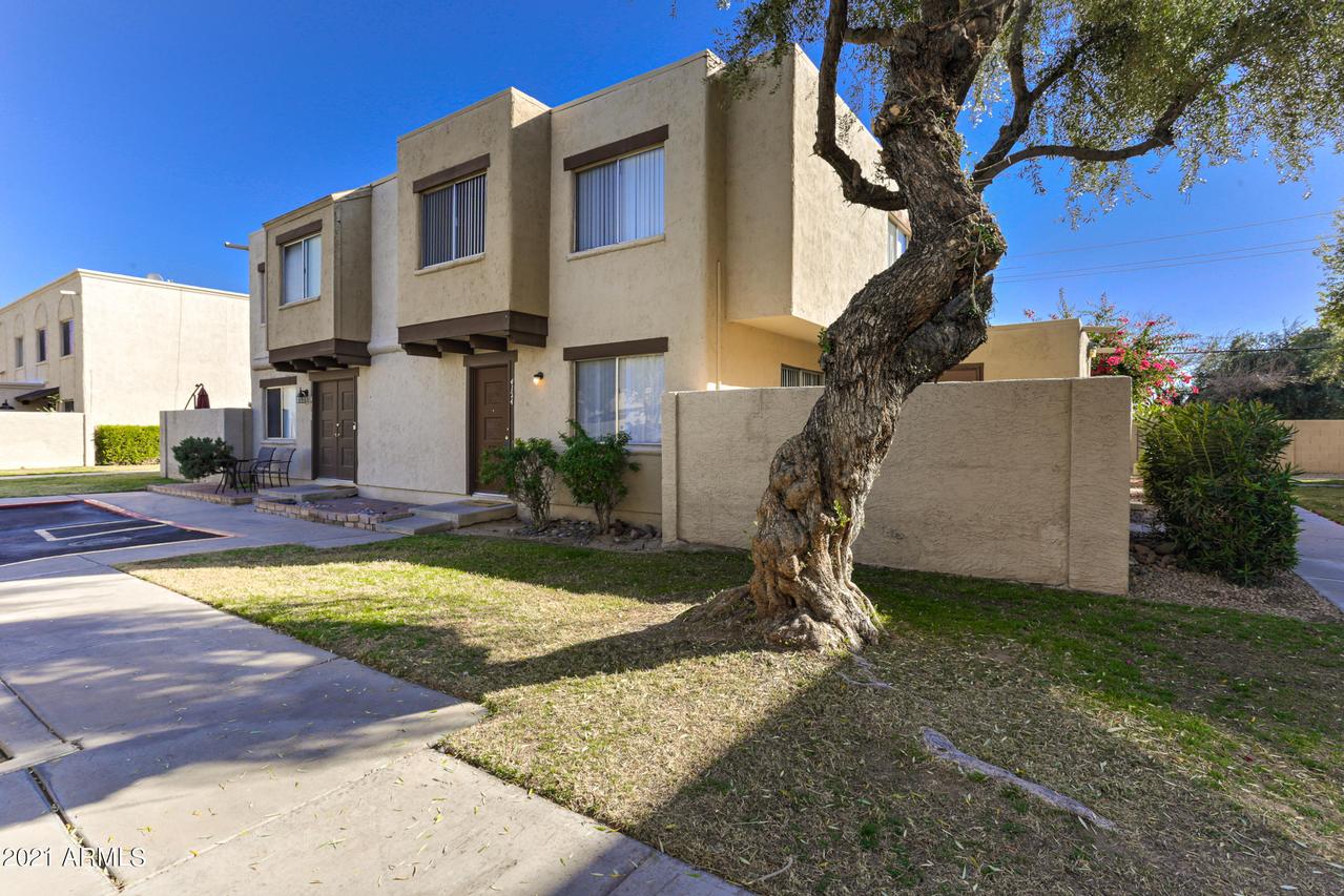 4124 N 81st St., Scottsdale, AZ 85251