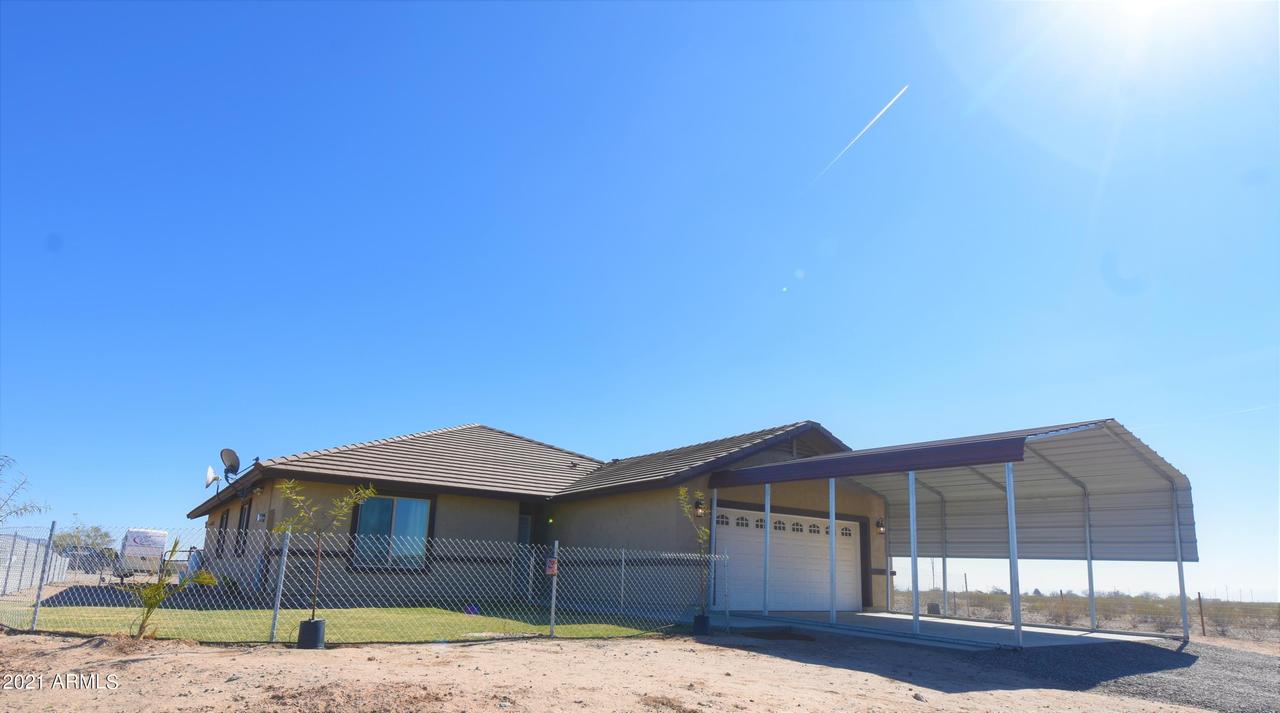 1319 N 299th Ave., Buckeye, AZ 85396