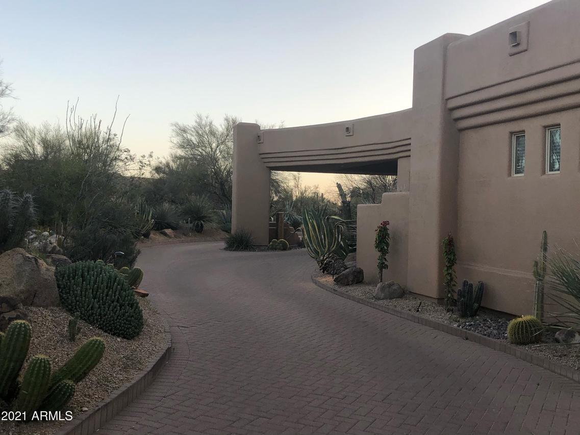 30600 N Pima Rd. #82, Scottsdale, AZ 85266