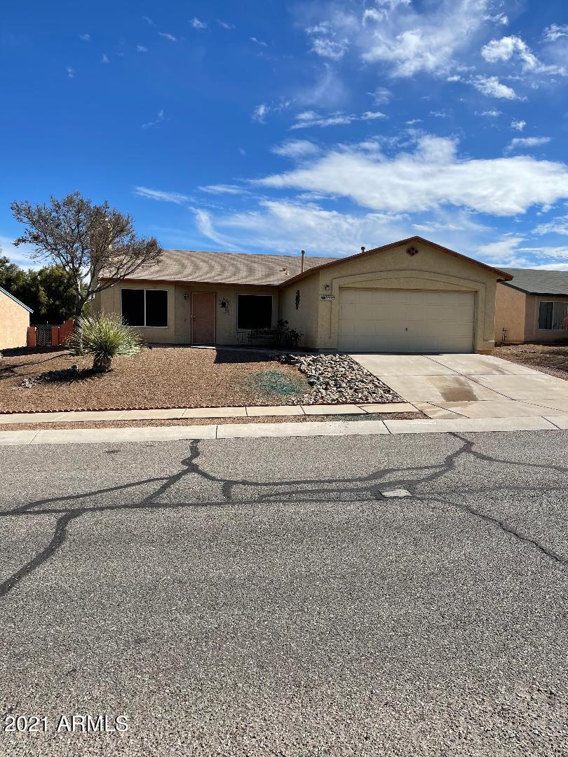 8988 E Mayberry Dr., Tucson, AZ 85730