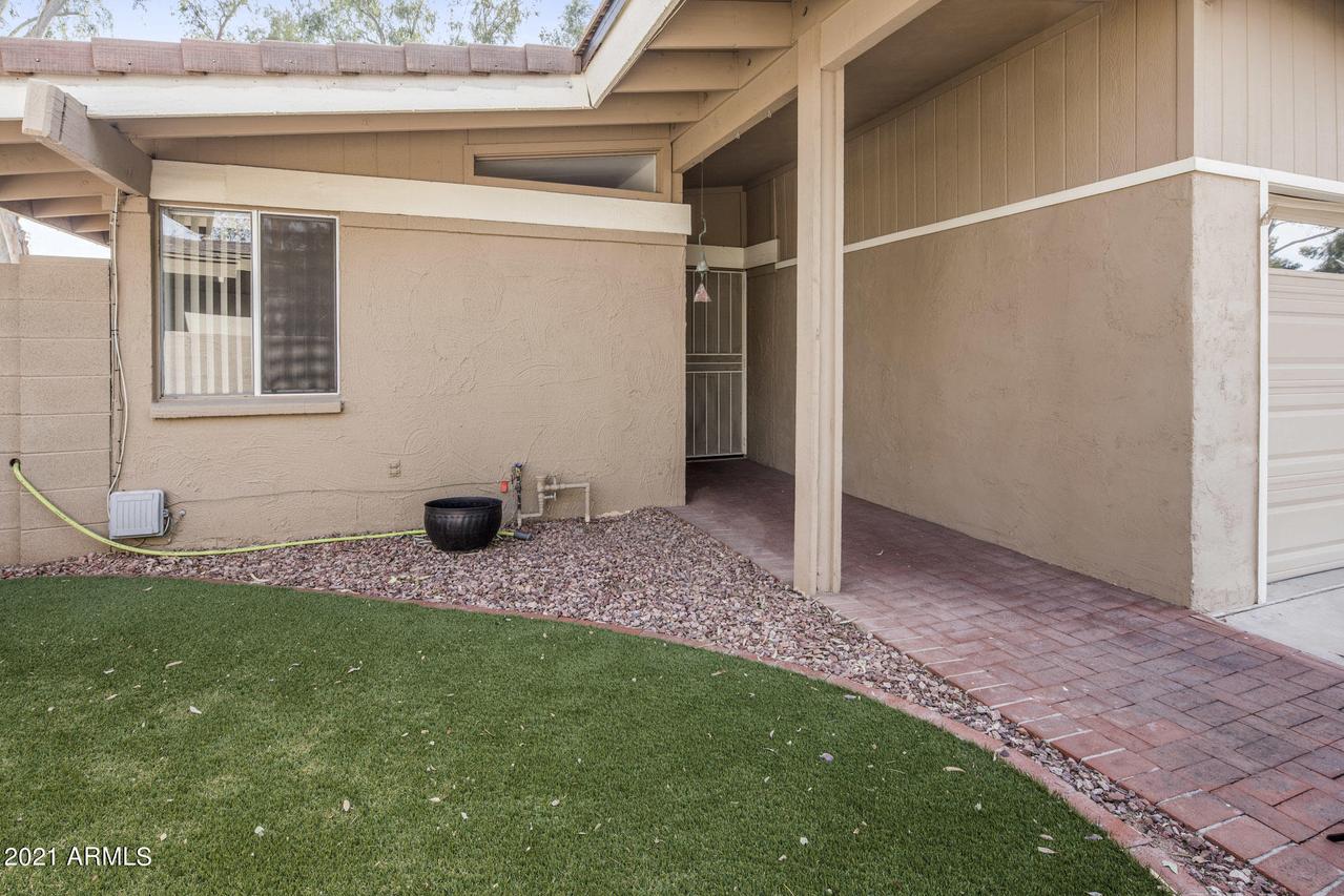 15243 N 5th Ln., Phoenix, AZ 85023