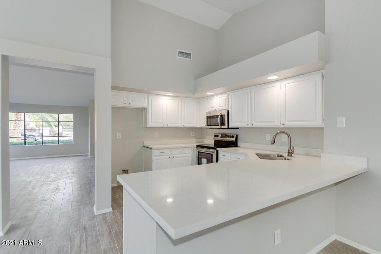 5347 E Greenway St., Mesa, AZ 85205