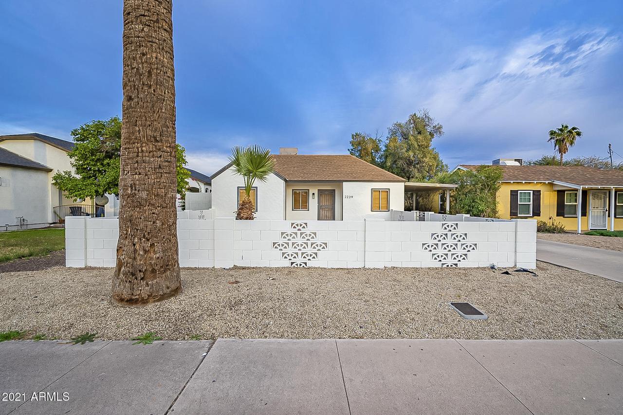 2239 N 22nd Pl., Phoenix, AZ 85006