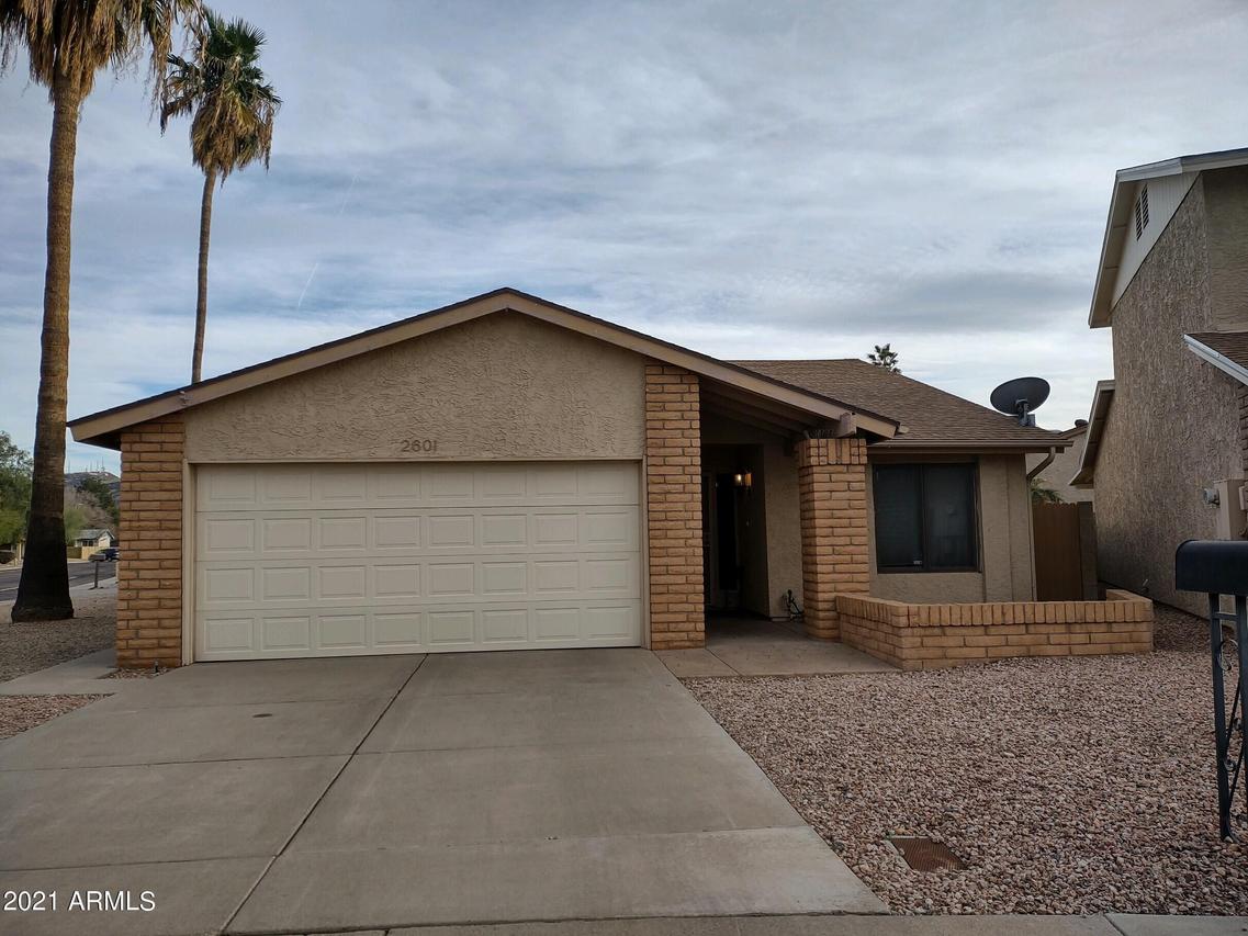 2601 W Gelding Dr., Phoenix, AZ 85023