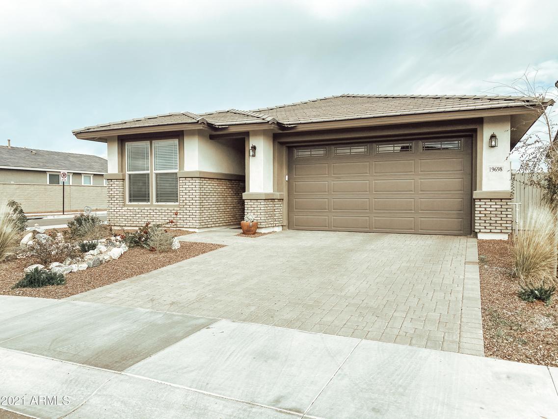 19698 W Turney Ave., Litchfield Park, AZ 85340
