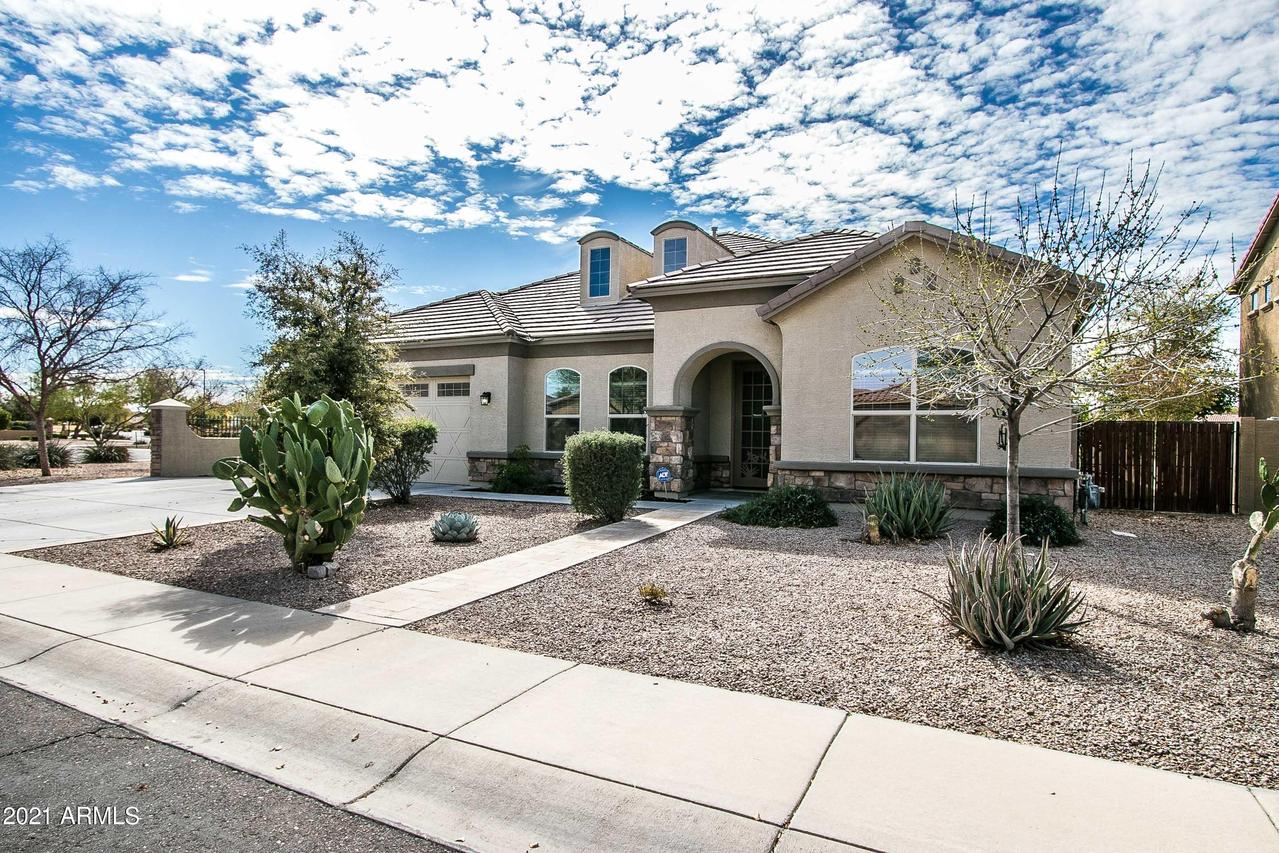 2991 E Castanets Ct., Gilbert, AZ 85298