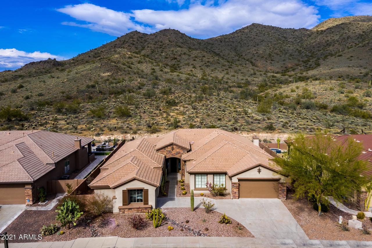 2448 W Shinnecock Ct., Anthem, AZ 85086