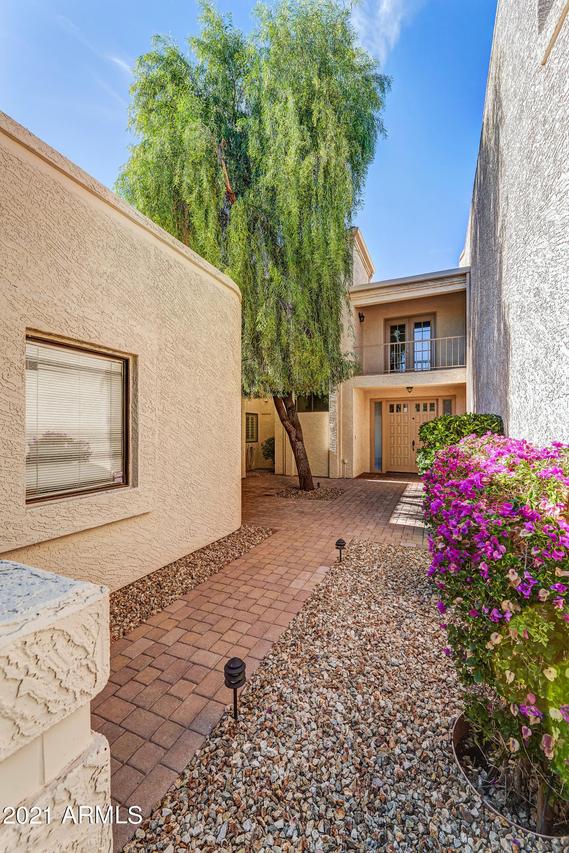 8100 E Camelback Rd. #143, Scottsdale, AZ 85251