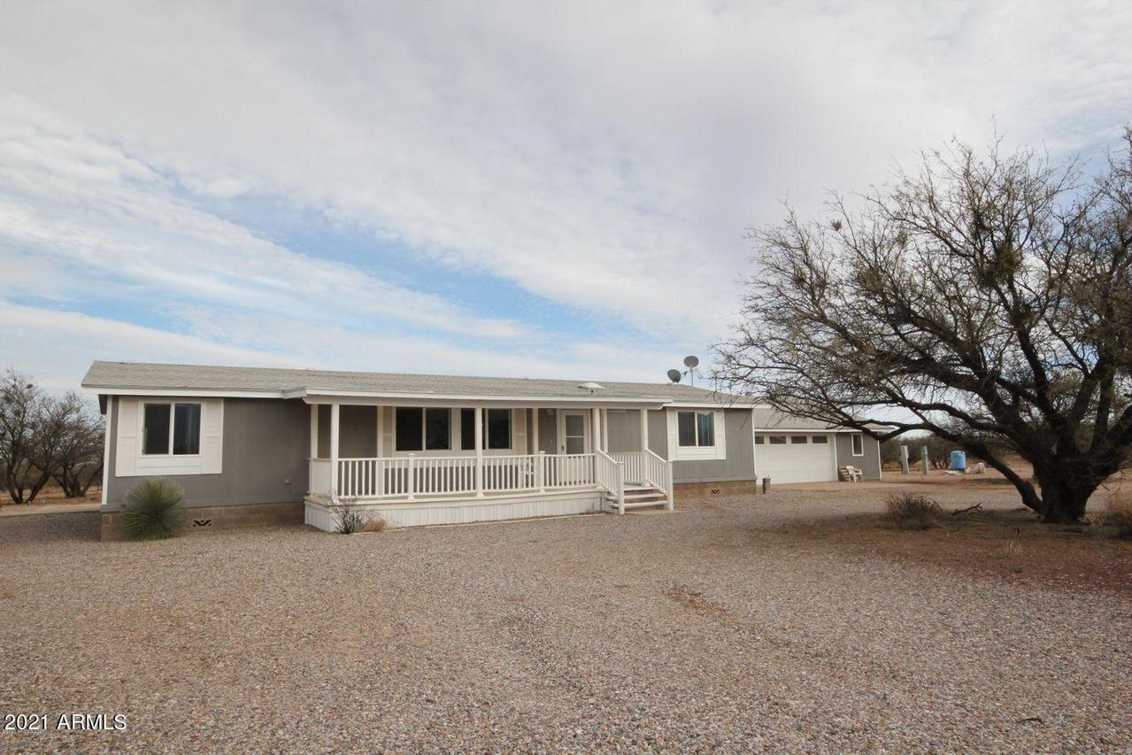 8113 E Madera Dr., Sierra Vista, AZ 85650