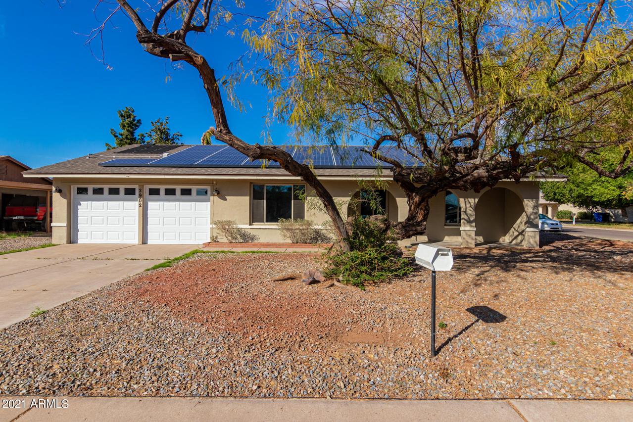 2902 W Hartford Dr., Phoenix, AZ 85053