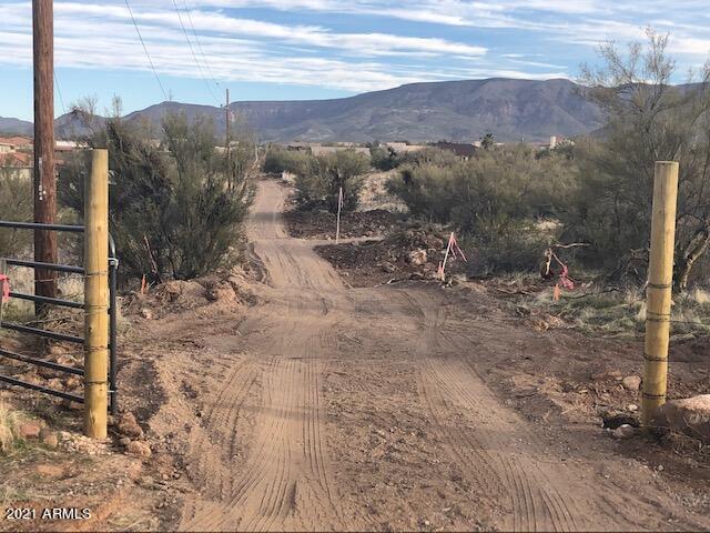 44230 N 19th St. #3, New River, AZ 85087