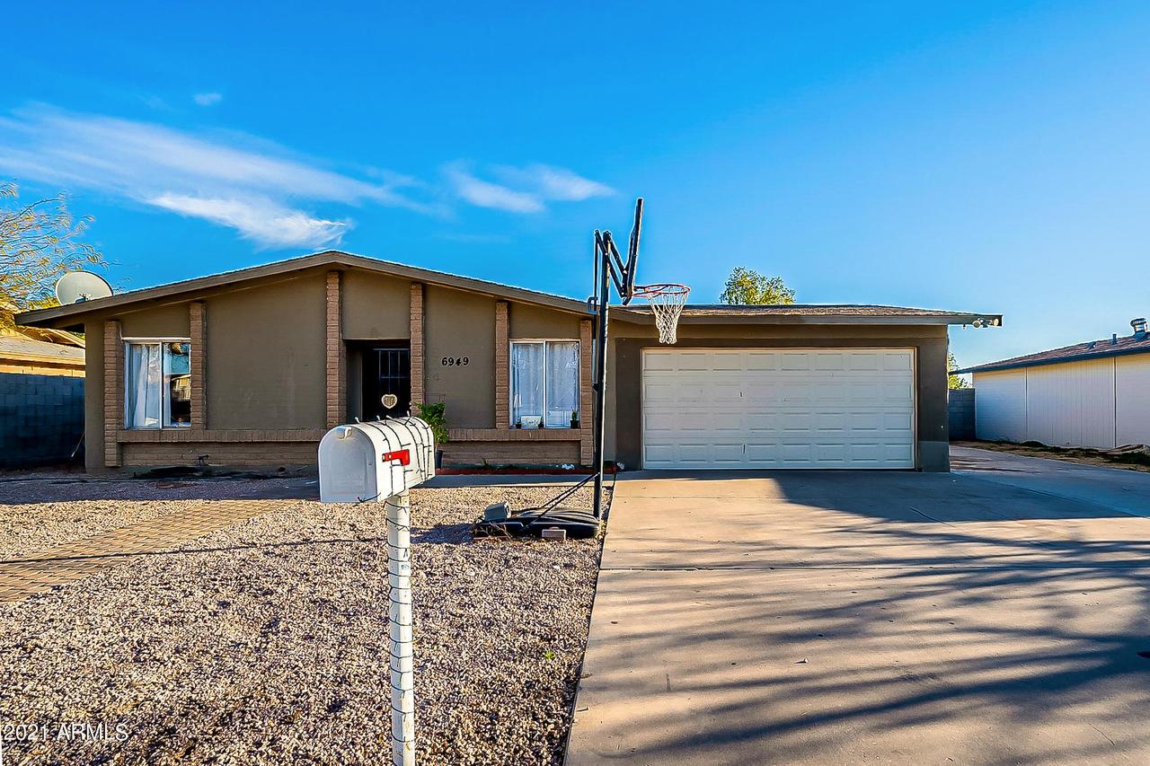 6949 W Luke Ave., Glendale, AZ 85303