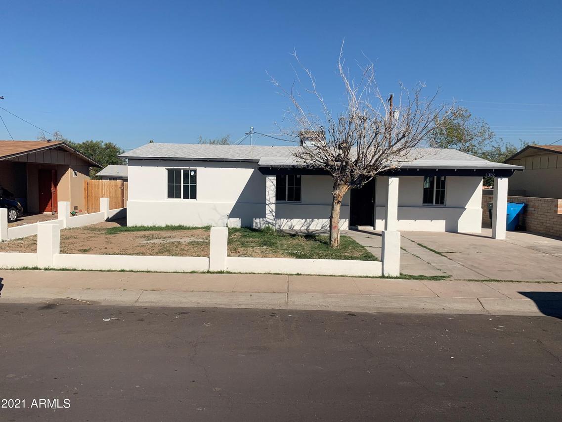 1332 E Chambers St., Phoenix, AZ 85040