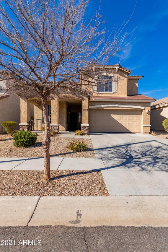 17496 W Mauna Loa Ln., Surprise, AZ 85388