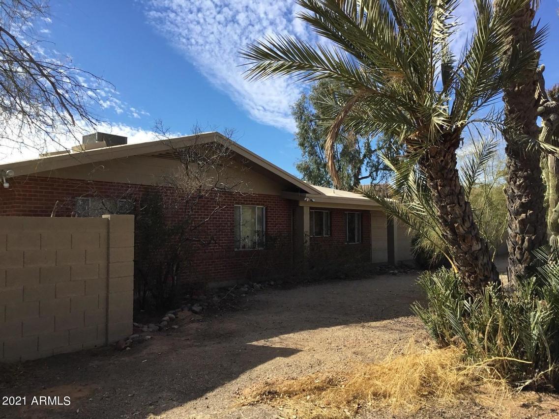 4043 E Whitney Ln., Phoenix, AZ 85032