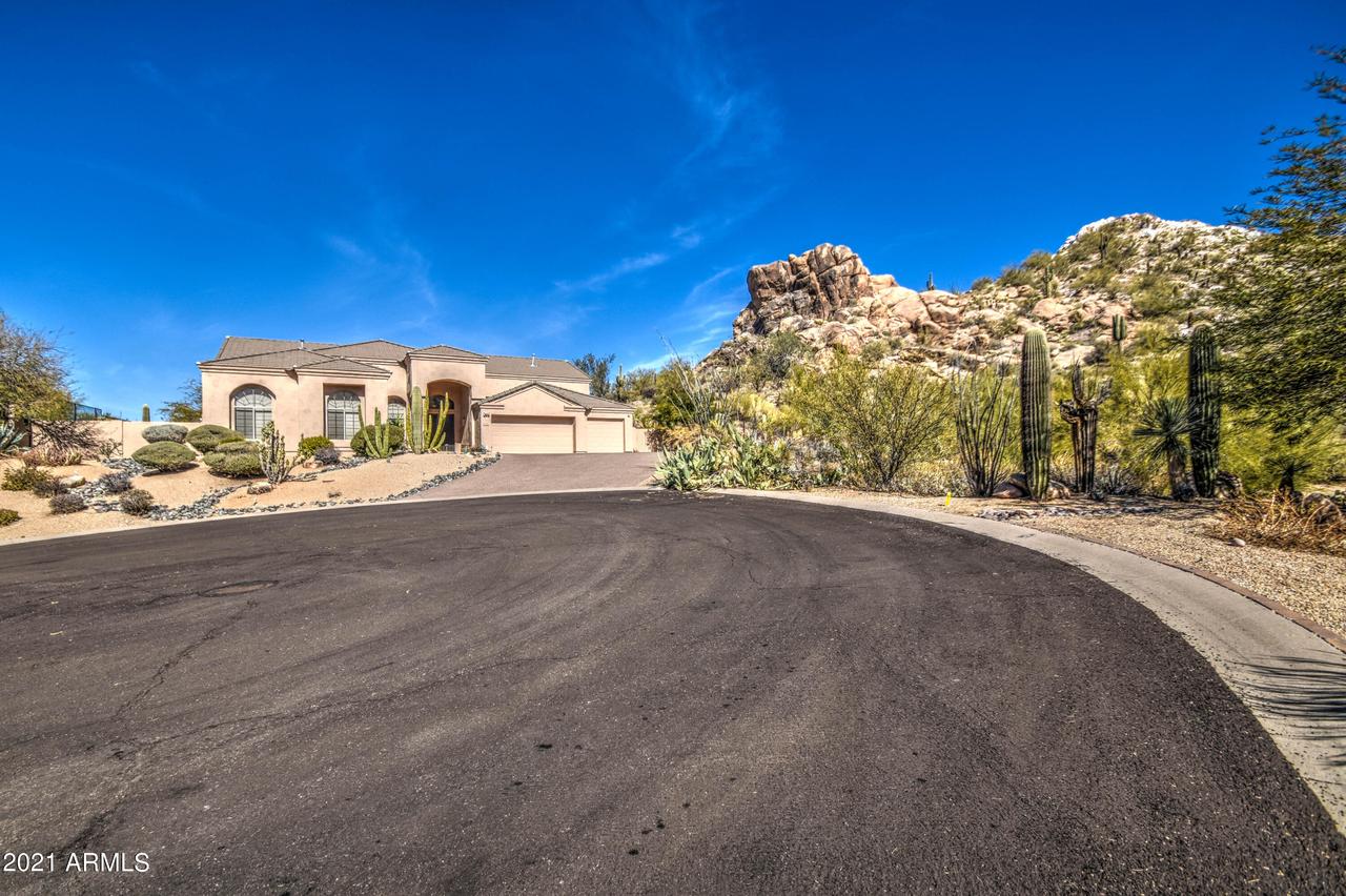 11782 E Desert Vista Dr., Scottsdale, AZ 85255