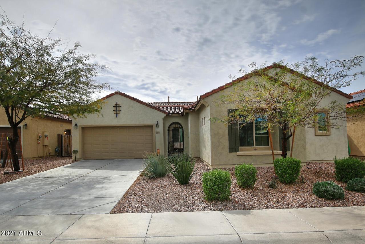 5719 W Victory Way, Florence, AZ 85132