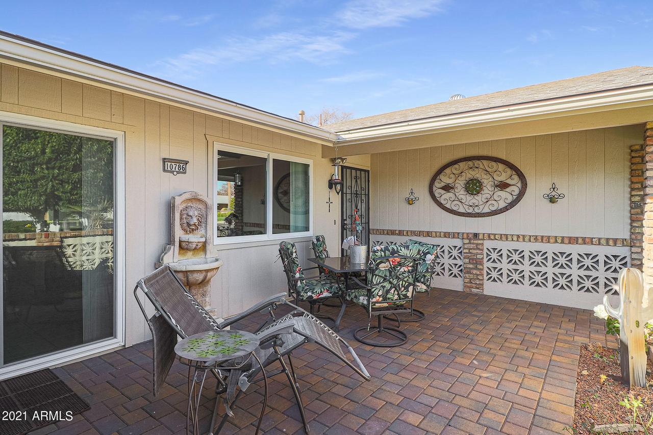 10786 W Cinnebar Ave., Sun City, AZ 85351