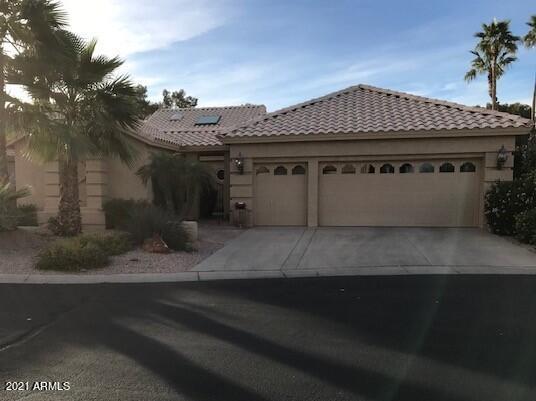 24406 S Parkside Dr., Sun Lakes, AZ 85248