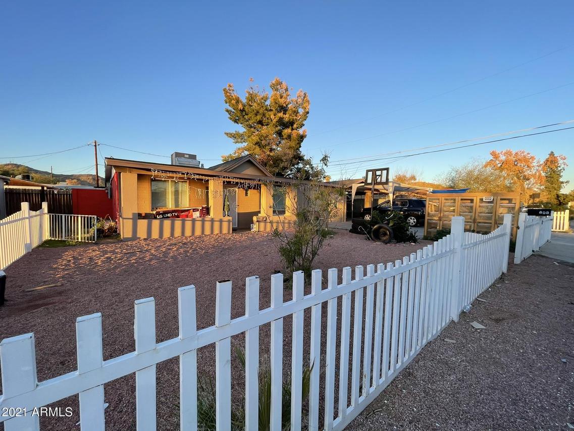 608 W Mission Ln., Phoenix, AZ 85021