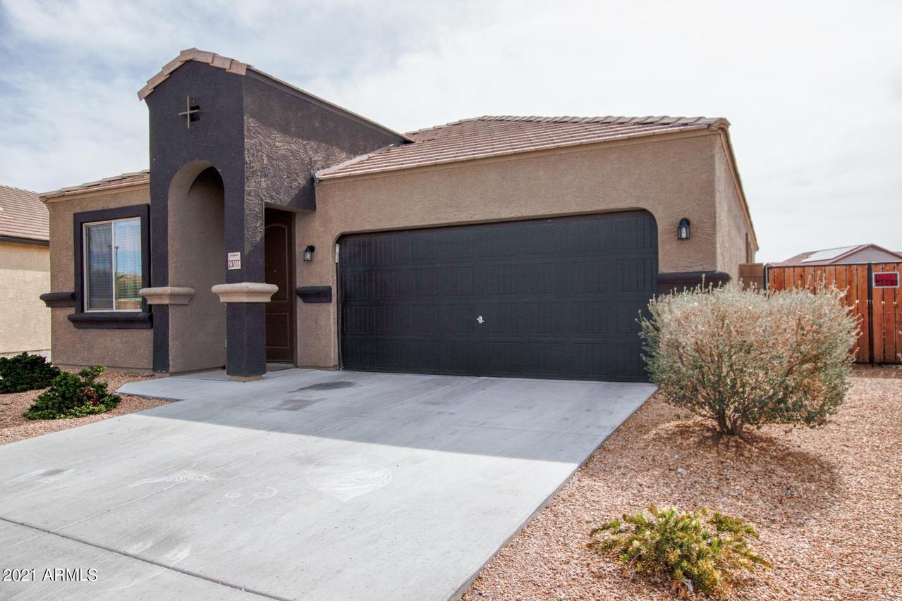 23777 W Parkway Dr., Buckeye, AZ 85326
