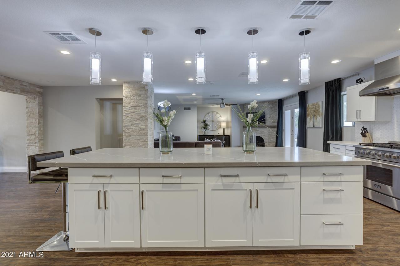 6640 E Dreyfus Ave., Scottsdale, AZ 85254