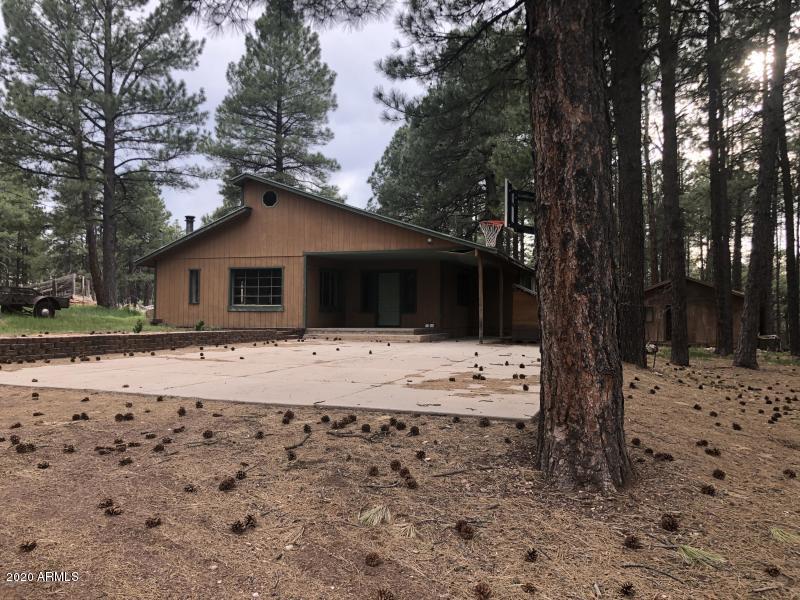 990 Old Munds Hwy., Flagstaff, AZ 86001