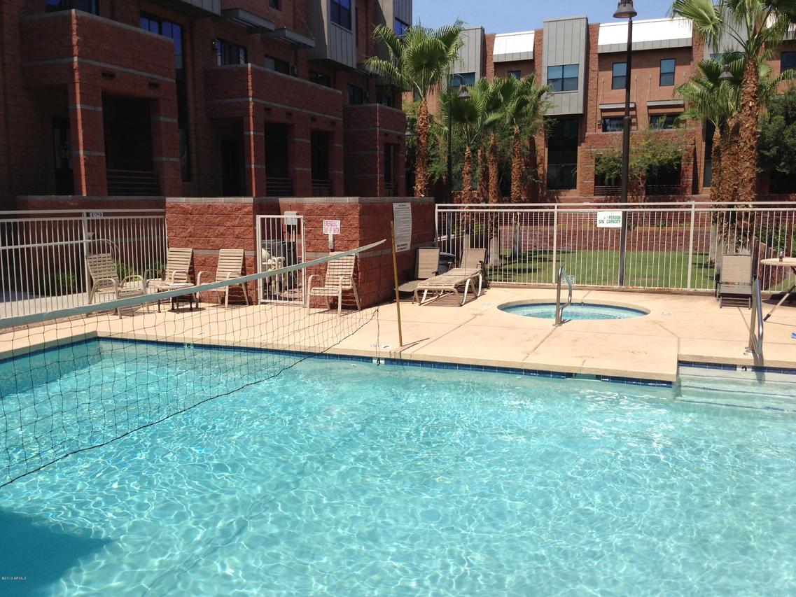 330 S Farmer Ave. #112, Tempe, AZ 85281