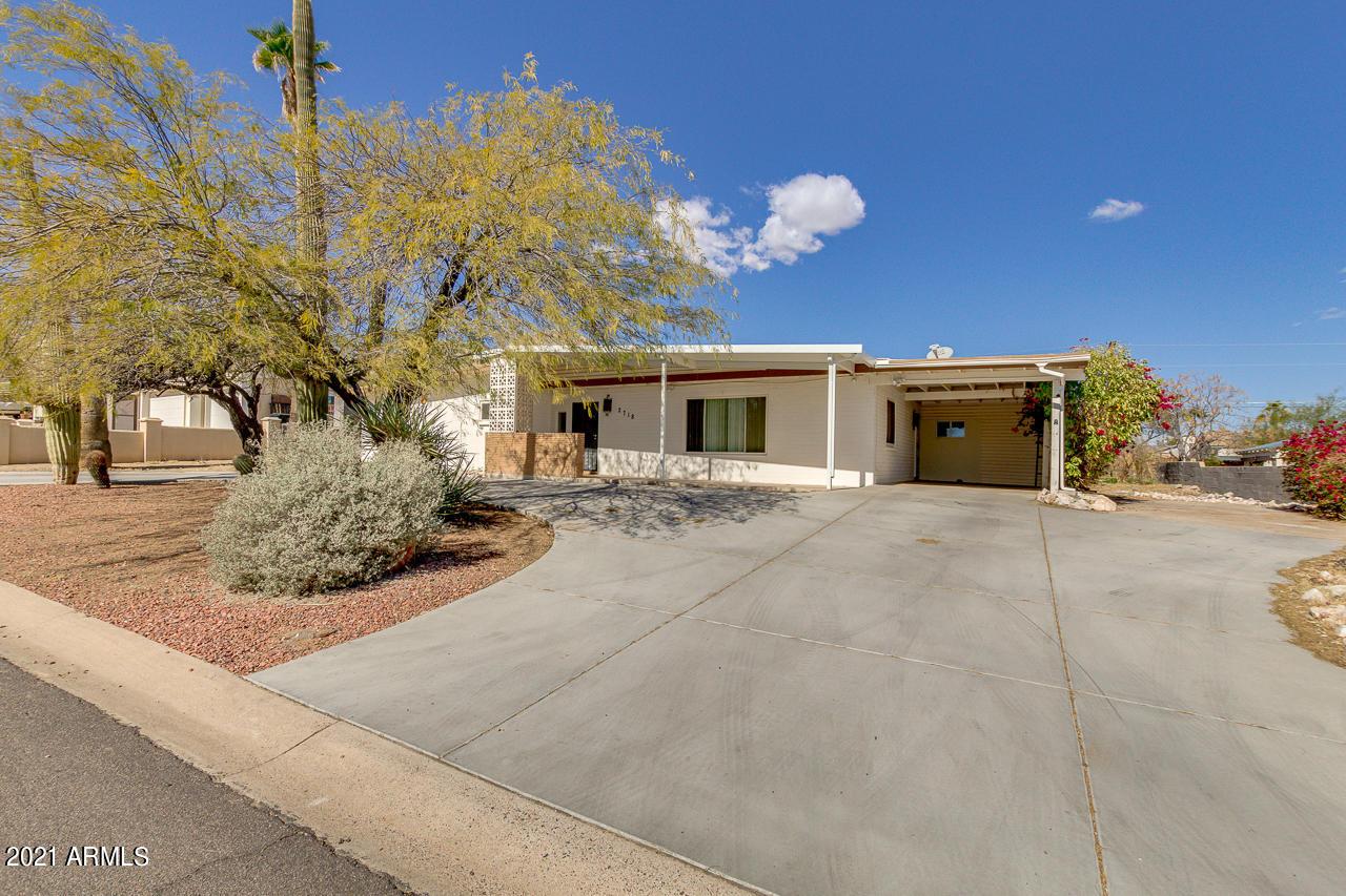 2718 E Victor Hugo Ave., Phoenix, AZ 85032
