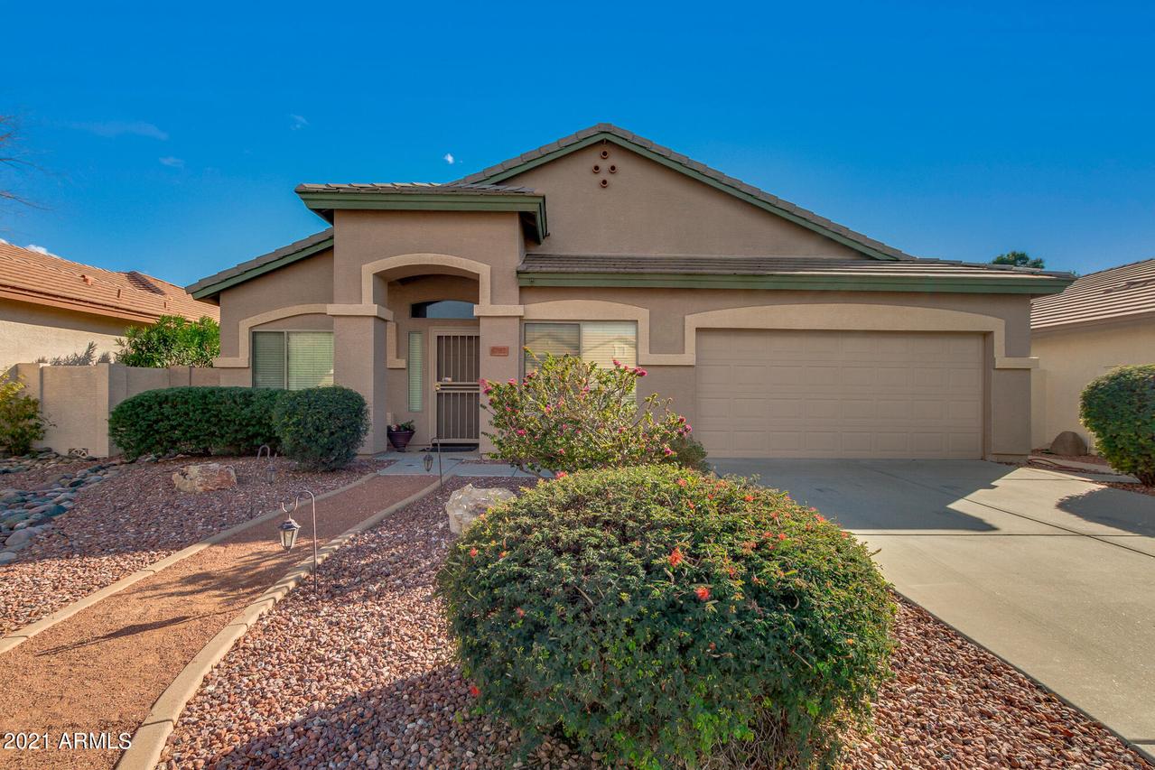 6787 W Saddlehorn Rd., Peoria, AZ 85383