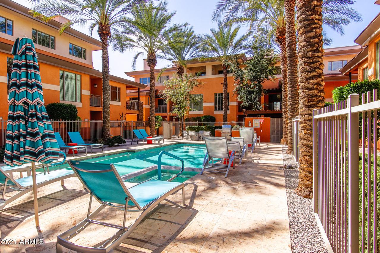 6940 E Cochise Rd. #1040, Paradise Valley, AZ 85253