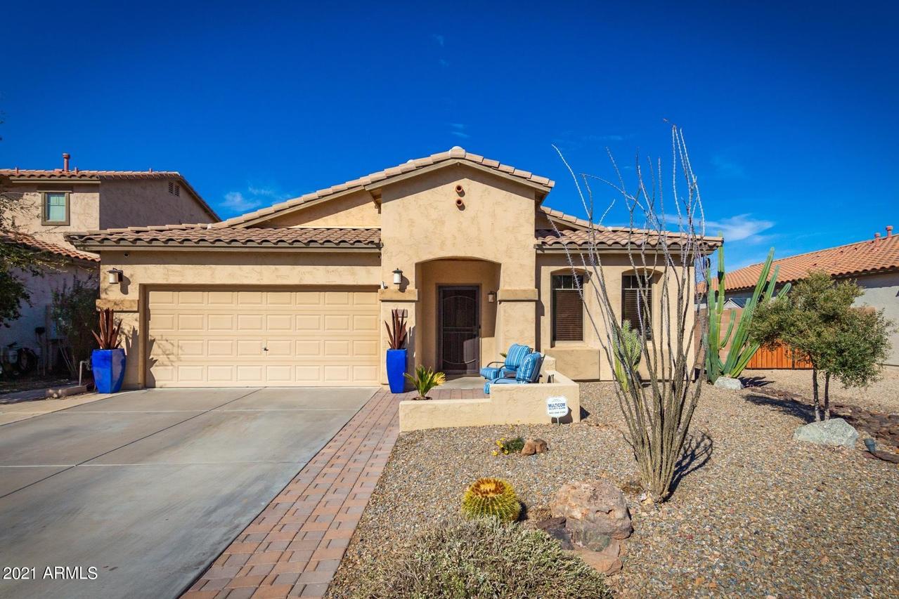 568 E Chelsea Dr., San Tan Valley, AZ 85140