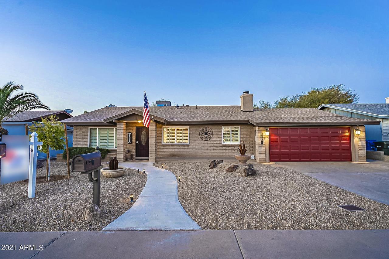 2930 W Villa Rita Dr., Phoenix, AZ 85053