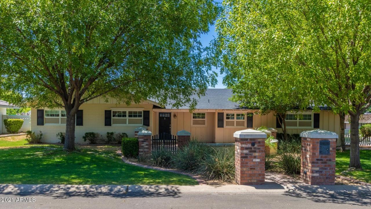 2101 E Montebello Ave., Phoenix, AZ 85016
