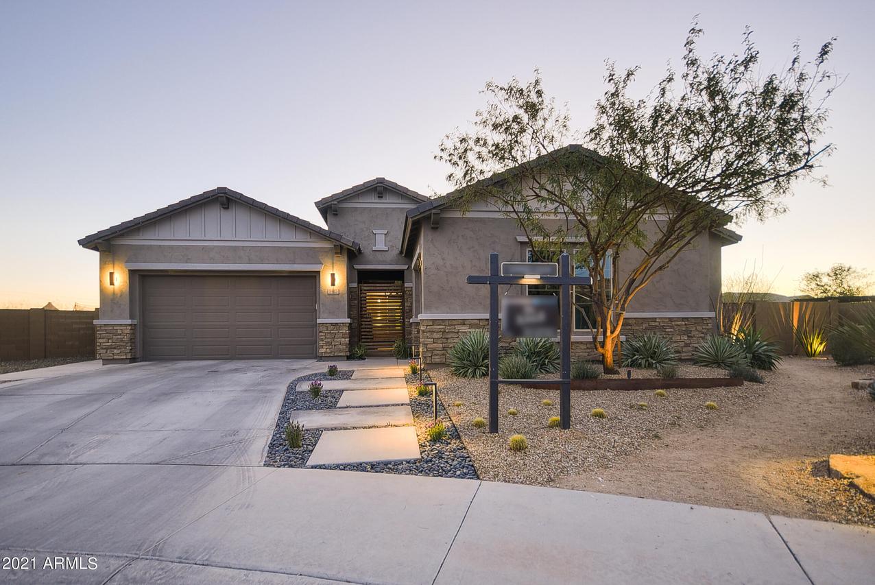 9485 W Weeping Willow Rd., Peoria, AZ 85383