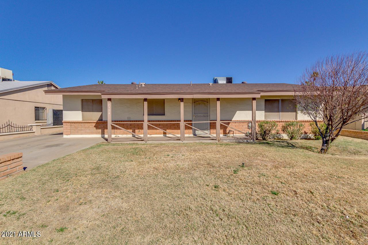 7956 W Clayton Dr., Phoenix, AZ 85033